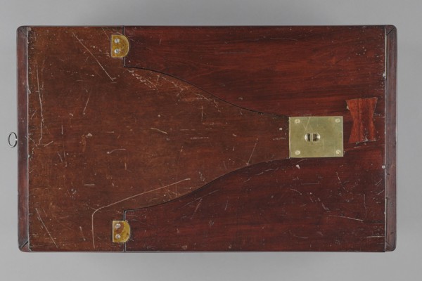 Bidet, unknown origin, hygiene; cuboid mahogany bidet containing a plated container of the same