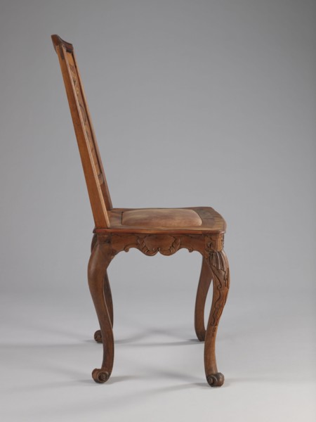 Chair, origin unknown, Rococo style, volutes, plant decoration, acanthus, shells, female figures,