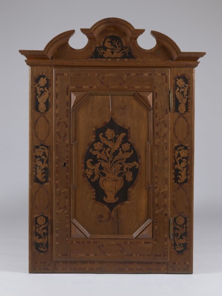 Built-in wardrobe front, baroque, rococo, ribbon-pincer ornament, flowers, vases with flowers, ca.