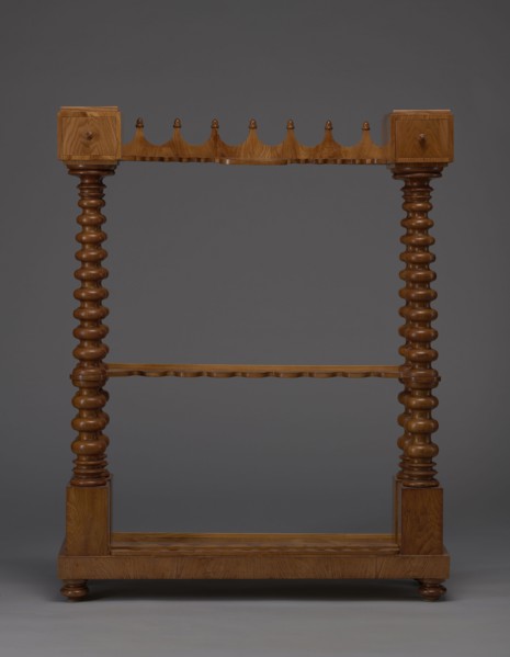 Pipe stand, origin unknown, smoking, pipes, acorns, rack for pipes and billiard cubes. Skeletal