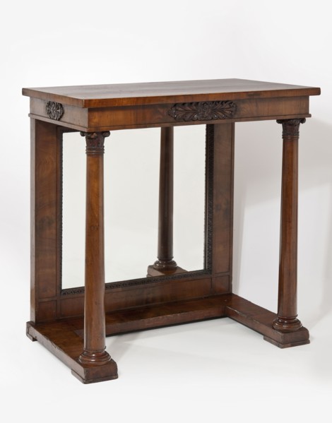 Console, revindication provenance, rosettes ornament, floral decoration, furnishings of
