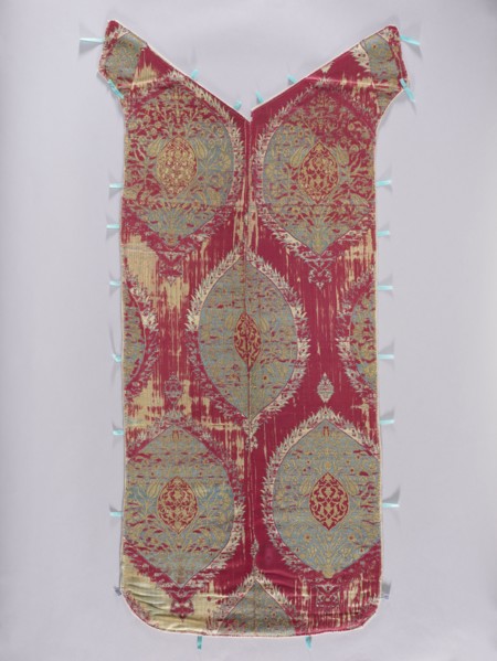 Back of the chasuble, fabrics, metal threads, liturgical vestments, Turkish fabrics, fragments of