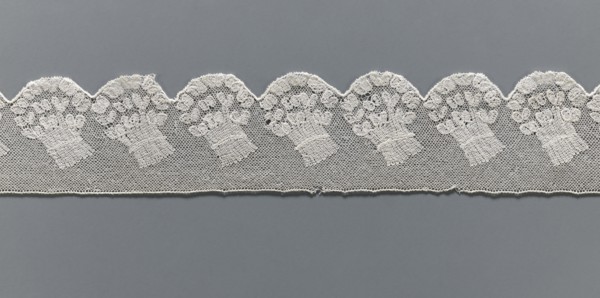 Fragment of lace, Malines Mechelen lace, 18th century, from Henryków Heinrichau, lace, width 6 cm,