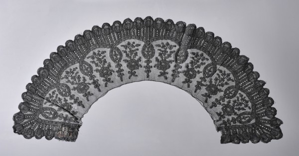Collar, floral ornaments, Chantilly lace, lace, clothing accessory, lace collar, Regular, reported