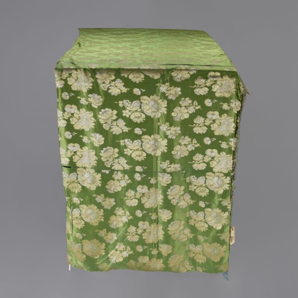 Church napkin, creator, ; church paraments; evangelical church furnishings; Sielec Swietokrzyskie