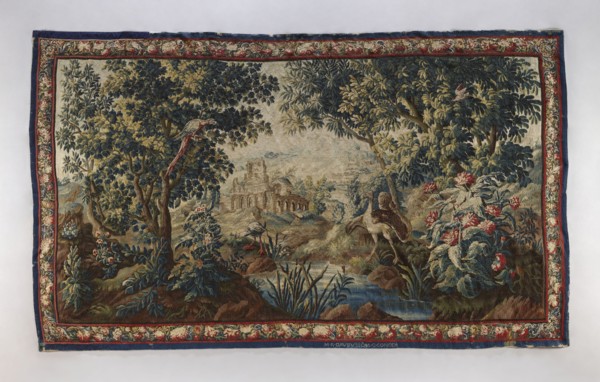 Tapestry-verdure, In the foreground, a river with overgrown banks and two large birds on opposite