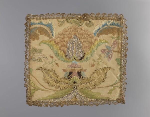 Embroidered pall. Embroidery on silk fabric. In the center is a large palmette stylized flower on a