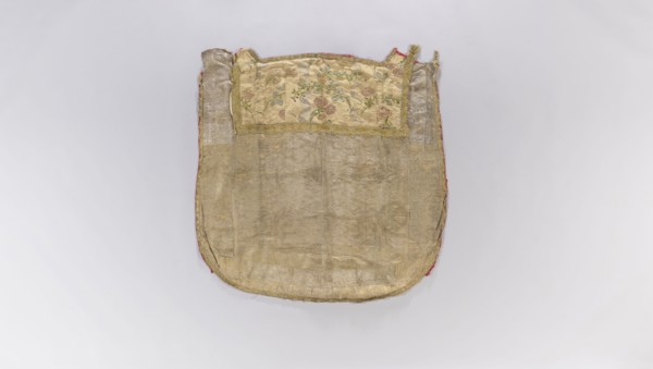 Church cope, church copes; liturgical vestment decorated with flowers, leaves and plant ornaments;