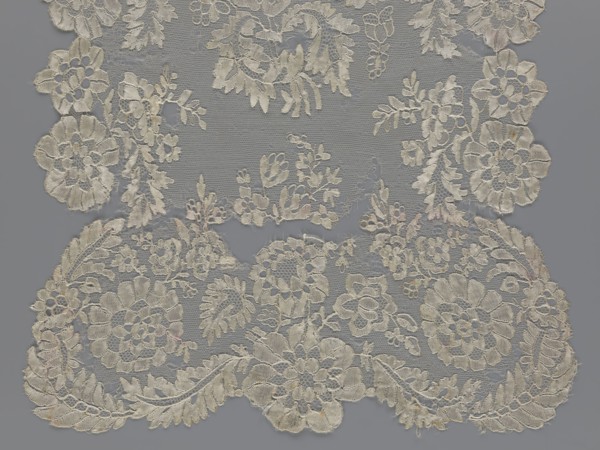 Shawl, shawl, clothing accessory, women's clothing, fashion, lace, serrated edges, in the bends
