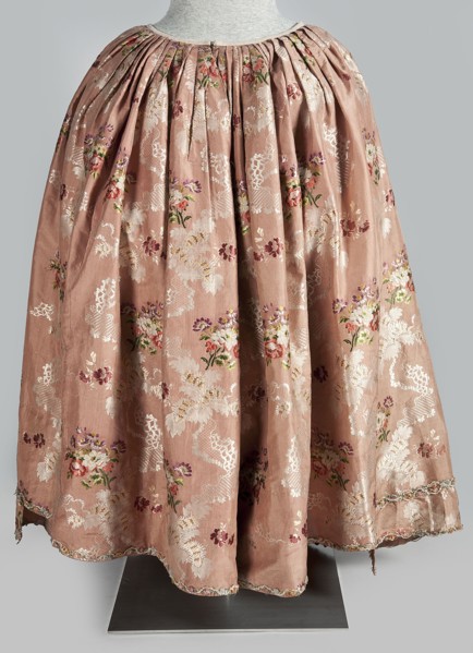 Two-piece robe à la française dress, silk in the colour of dried rose with motifs of colourful