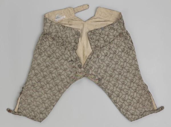 Short, knee-length men's trousers length 76 cm, 1750–1775, Silesia. Sewn into a wide belt with a