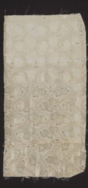 Fragment of fabric, fabrics, fragments of a larger textile object, silk fabric, 18th-century silk