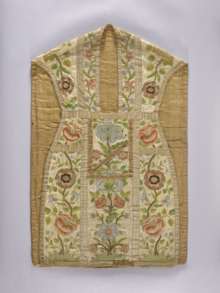 Chasuble, Mid-18th century, Poland. Liturgical vestment. Cotton lining. Length 110 cm, width 70 cm