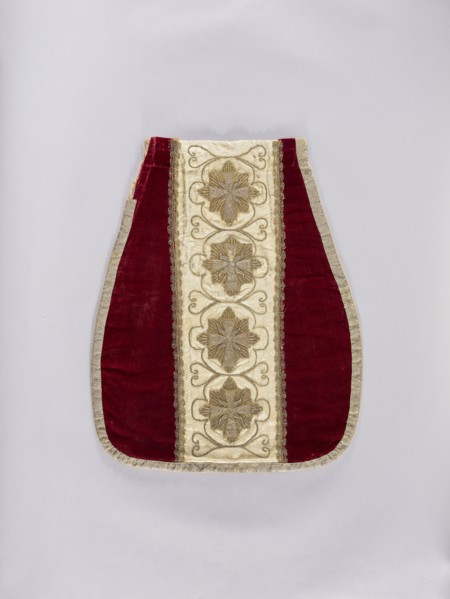 Chasuble, liturgical vestment, 18th–19th century, Poland. Back: sides of smooth dark red velvet.
