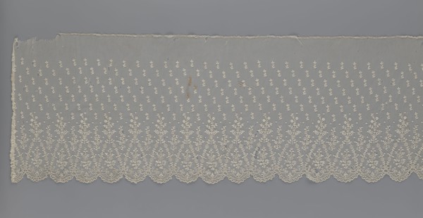 Lace fragment — shuttlecock; maker, mid-19th century, France. Lace for clothing accessories/fashion