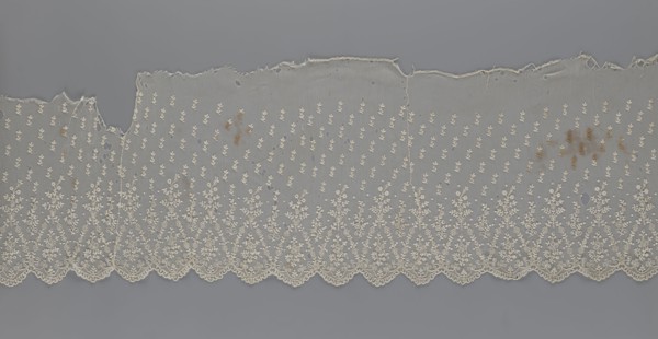 Lace fragment - shuttlecock, mid-19th century, France; lace; clothing accessory shuttlecock; lower