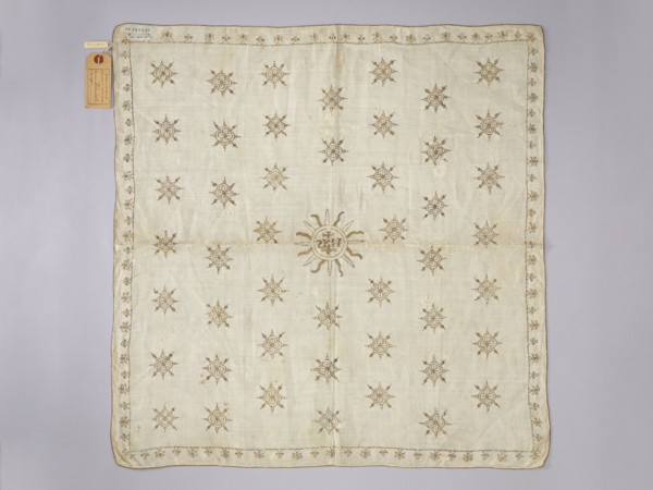 Velum made of white linen fabric with a rare plain weave 25 warp threads and 30 weft threads per 1