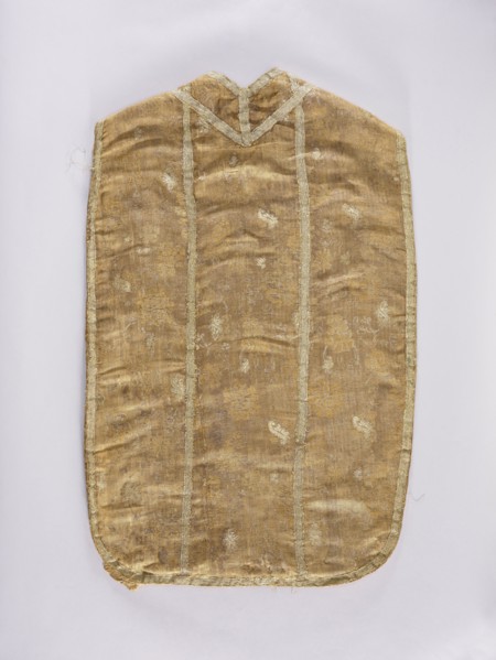 Chasuble, liturgical vestment, liturgical vestments, flowers, plant ornaments, church paraments,