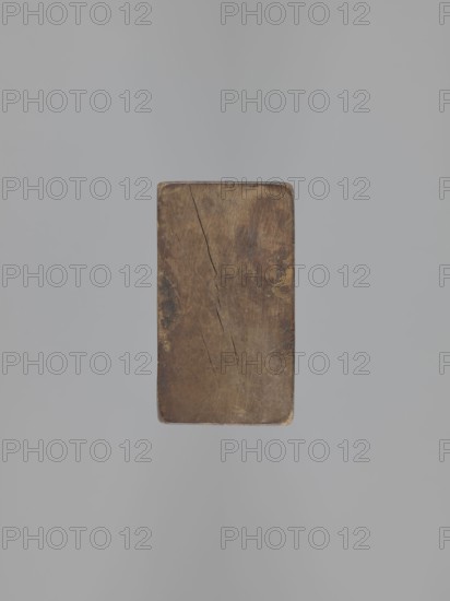 Double-sided gingerbread mould. Obverse: female figure in a long, patterned, richly decorated