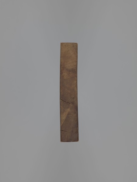 Double-sided gingerbread form. Obverse: four representations — two richly decorated oriental pipes