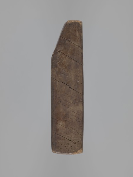 Double-sided gingerbread mould. Obverse: board with letters of the alphabet carved on it. Reverse: