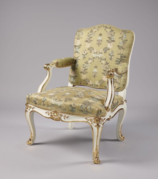 Armchair, Rococo style, floral decoration, cabriole legs, silk fabrics, patterned floral fabrics,
