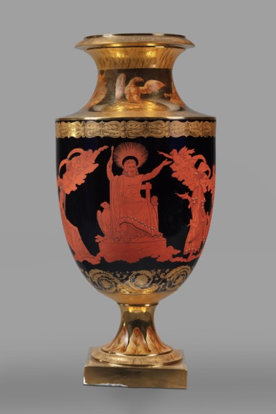 Amphora vase with a retinue of Greek gods; early 19th century, Berlin, Germany. Ovoid body with a