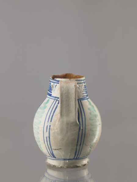 Jug, Orvieto ceramic center; 1450– Classified as a jug. Bulky jug with an ovoid belly on a low