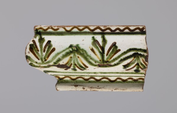 Cornice tile fragments 4, tile cullet; painted with a wavy twirl pattern; 19th century; Hutsul