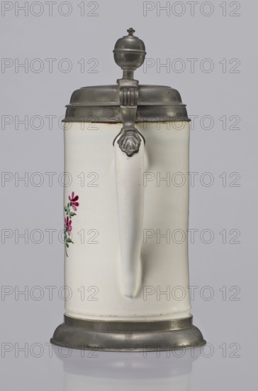 Tin-mounted tankard, Prószków Slaski faience factory 1763–1853. White cylindrical tankard in a