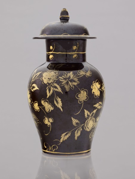 Kuan-type vase with cover, Bielino faience manufactory; 1779–1800. Maker: Wolff, Karol fl. ca 1800.