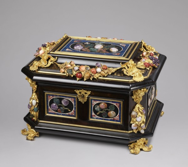 Jewel box, pietra dura technique. Jewel box made of blackened wood, partly ebony, cuboid with