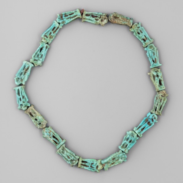 Necklace of 18 amulets, Goluchów Greater Poland Voivodeship, ankhs, Scen.Gal.Eg., necklaces, uas