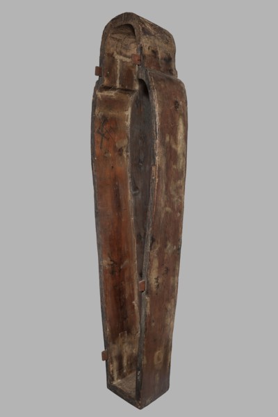 Sarcophagus of the gatekeeper of the temple of Amun Panepi, Panepy ca. 945–715 BC. Sacrificial