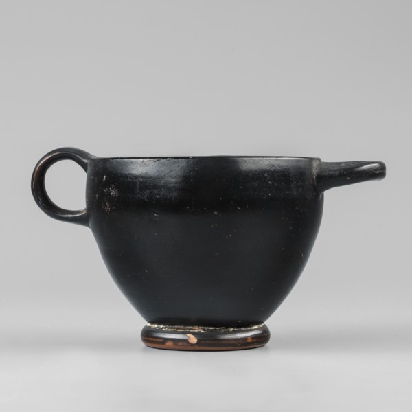Black-finished skyphos, Type B. Thin-walled skyphos with a deep bowl and annular foot. One handle