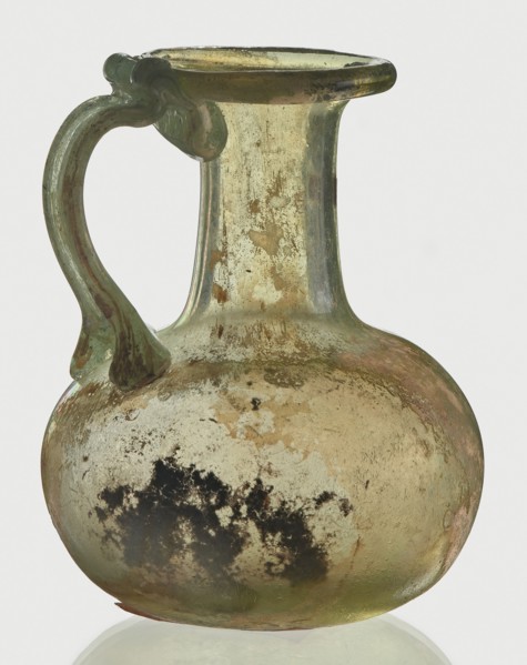 Jug, spherical flattened body, cylindrical neck, flared spout and ribbon-shaped handle with
