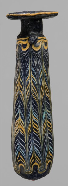 Alabastron, cylindrical belly, 4th–3rd century BC, vessel alabastron, height 17.4 cm, width 4.4 cm,