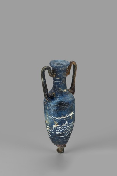 Amphorisko, Amphorisko with an ovoid belly, a long cylindrical neck ending in an uneven, slightly