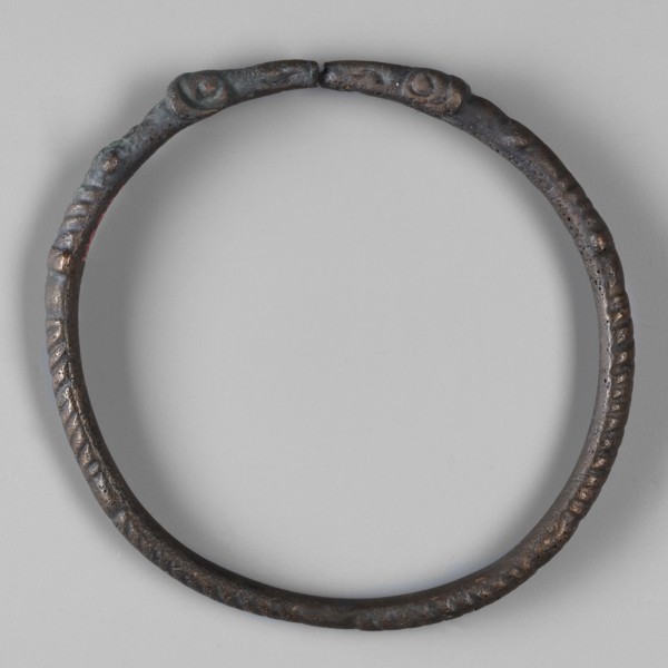 Bracelet with ram's head endings, unknown Roman workshop, repossession Silesia, bracelets, rams,