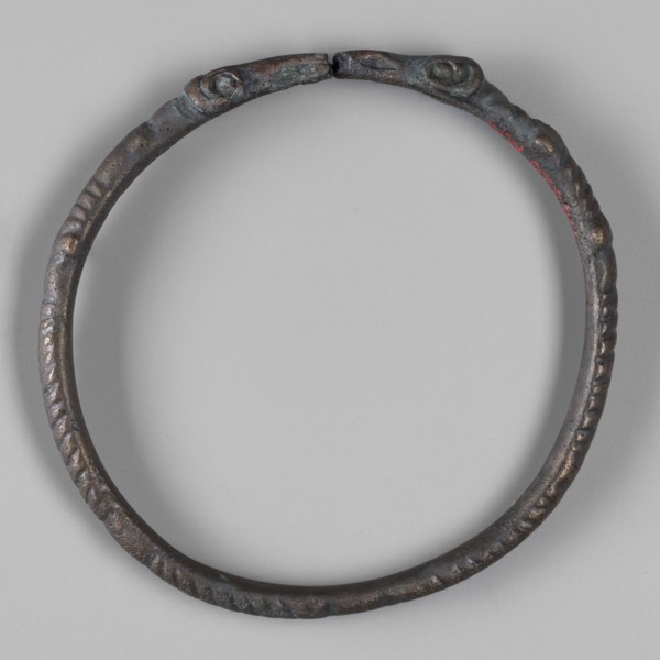 Bracelet with ram's head endings, unknown Roman workshop, repossession Silesia, bracelets, rams,