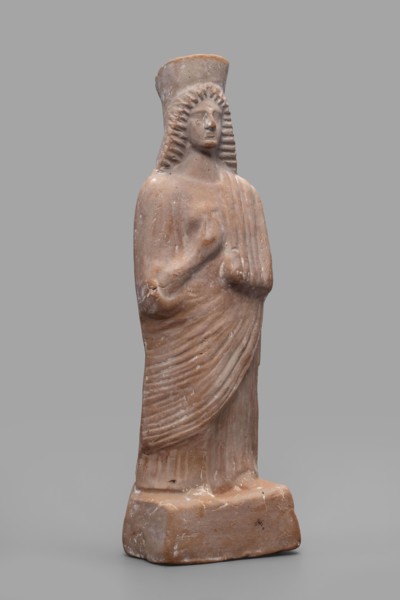 Figurine of a woman with a polos on her head, unknown Boeotian workshop, female figurine, 475–450