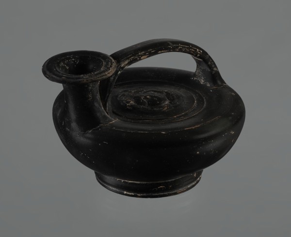 Black-finished askos, unknown Campanian workshop, repossession Silesia, black-finished pottery,