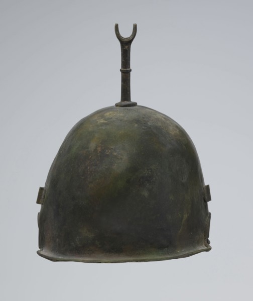 Bronze helmet, 4th–3rd century BC, Italy, armament; height 27 cm without cheek guards, width 19.8