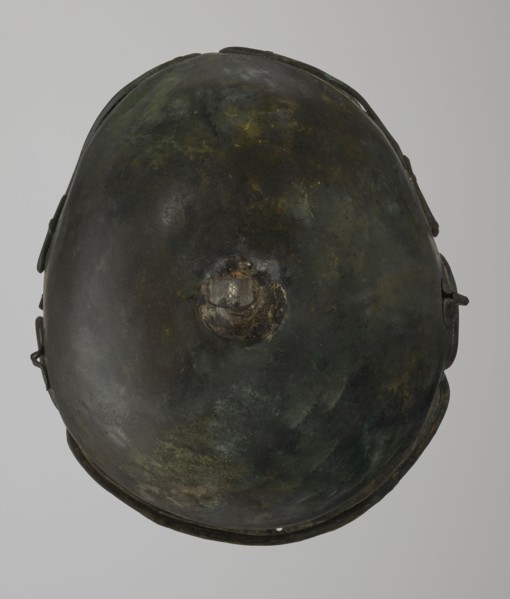 Bronze helmet, 4th–3rd century BC, Italy, armament; height 34 cm, width 20.2 cm, depth 22.5 cm,
