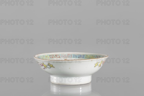 Bowl, gift, repossession Kraków; Chinese, Qing dynasty Guangxu period, 1875–1908, 2nd half of the