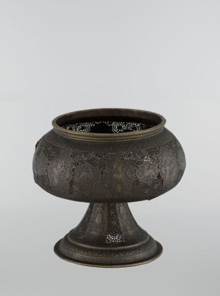 Censer, Persian Iran, Qajar dynasty late 18th–19th century. Bronze censer, height 33.0 cm, diameter