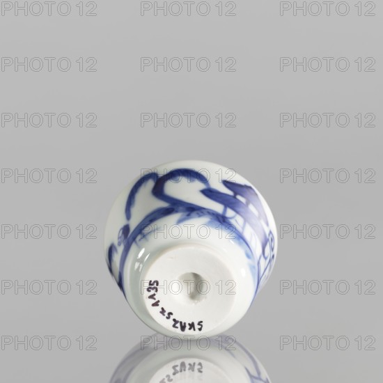 Bowl, ceramics, blue-and-white porcelain, Qing 1644–1911, China, 19th century. Porcelain vessel