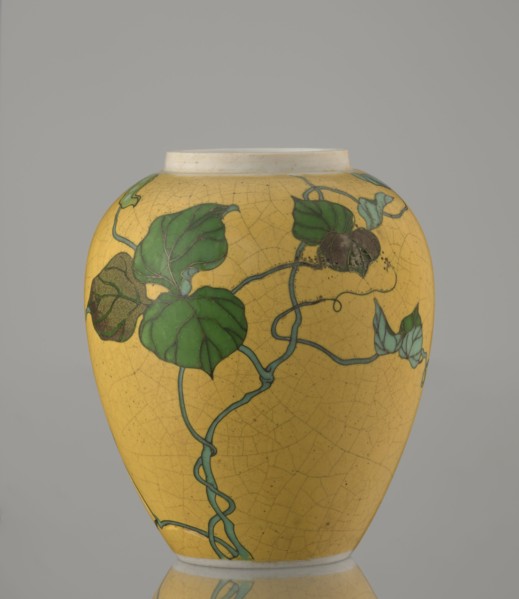 Ginger vessel with lid, Nagoya Shippô Kaisha 1871–1890. Japanese, Meiji period 1868–1912. Porcelain