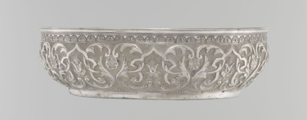 Bowl, Islamic art, Turkish culture, Ottoman dynasty 1299–1922, geometric motifs, plant ornament,