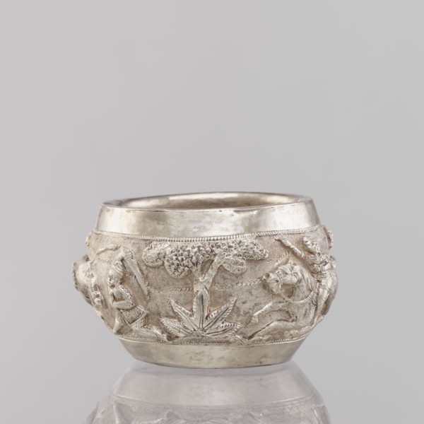 Bowl, South Asian, Indian; applied art vessel, 19th/20th century India; hunting iconography:
